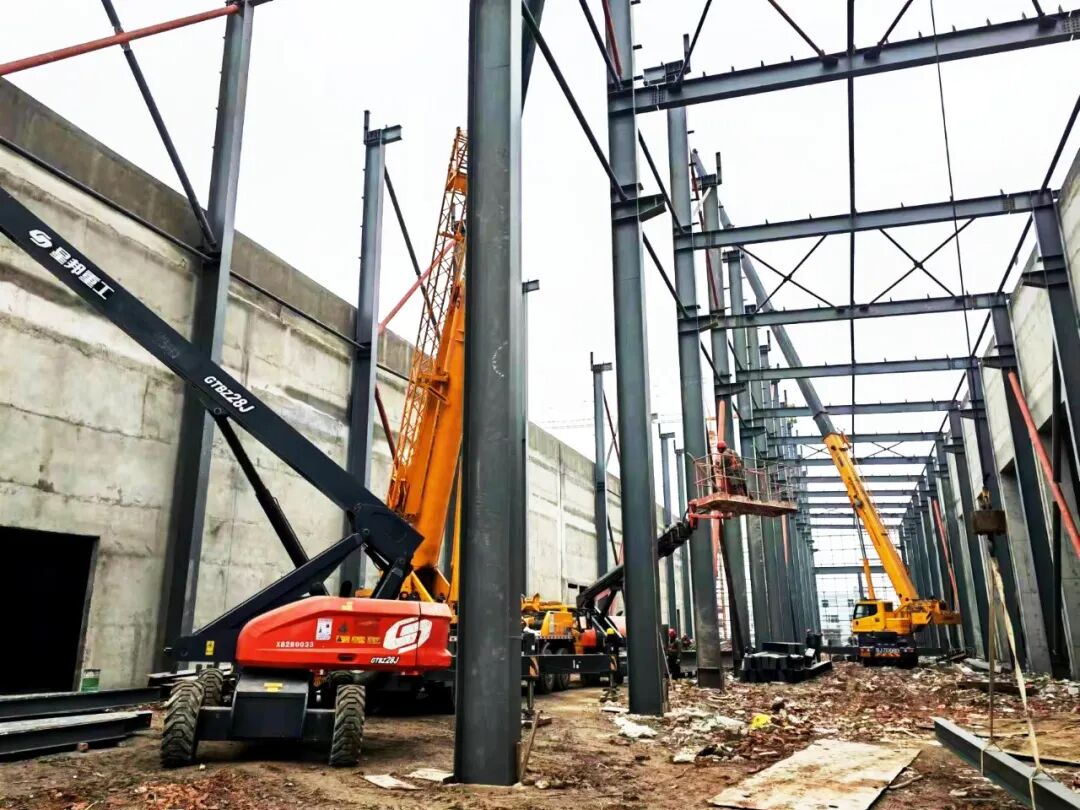 项目建设春潮涌,东区产业园加快建设现场